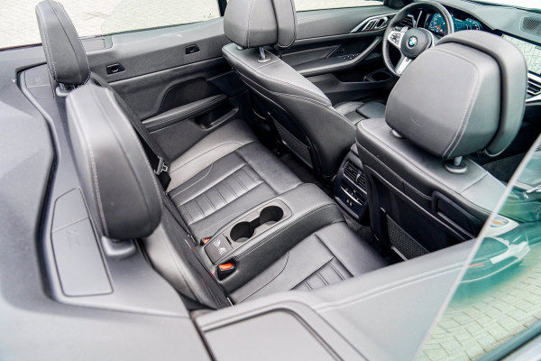 BMW 4 Serie Cabrio M440i xDrive High Executive | Laser LED | Driving Assistant Professional | Luxe Leder | Stoelkoeling | HuD