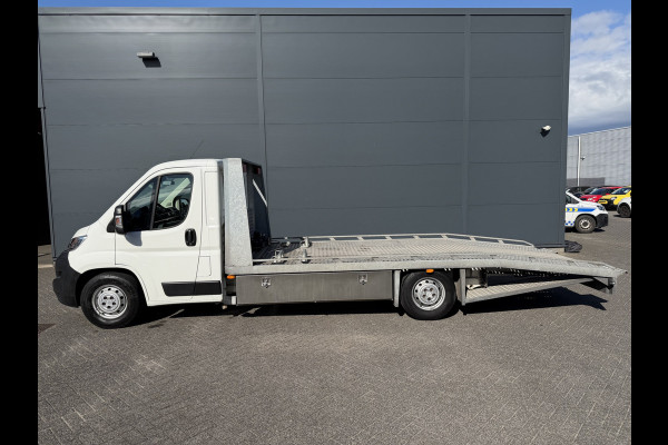 Citroën Jumper 165pk Zwaar Oprijwagen (Luchtvering - Trekhaak - Lier - Geveerde bestuurdersstoel - Automatische Airco - Navigatie - Alu opbergb