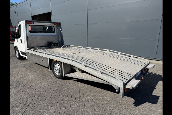 Citroën Jumper 165pk Zwaar Oprijwagen (Luchtvering - Trekhaak - Lier - Geveerde bestuurdersstoel - Automatische Airco - Navigatie - Alu opbergb