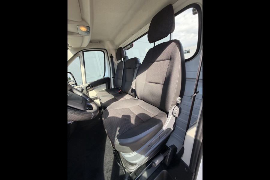 Citroën Jumper 165pk Zwaar Oprijwagen (Luchtvering - Trekhaak - Lier - Geveerde bestuurdersstoel - Automatische Airco - Navigatie - Alu opbergb