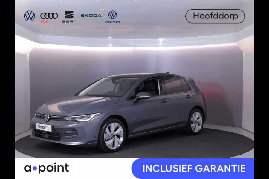 Volkswagen Golf Life Edition 1.5 TSI 85 kW 116 pk | Verlengde garantie | Navigatie via App | Parkeersensoren | Achteruitrijcamera | Autom. airco (3 zones) |