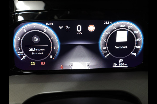 Volkswagen Golf Life Edition 1.5 TSI 85 kW 116 pk | Verlengde garantie | Navigatie via App | Parkeersensoren | Achteruitrijcamera | Autom. airco (3 zones) |