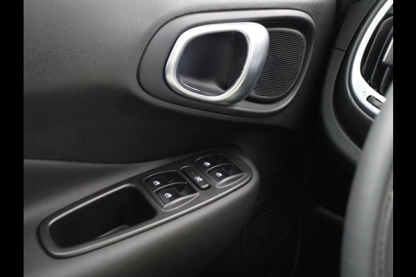 Fiat 500L 0.9 TwinAir Cross Bicolore | Pack Smart | Traction + | Navigatie | Climate Control |