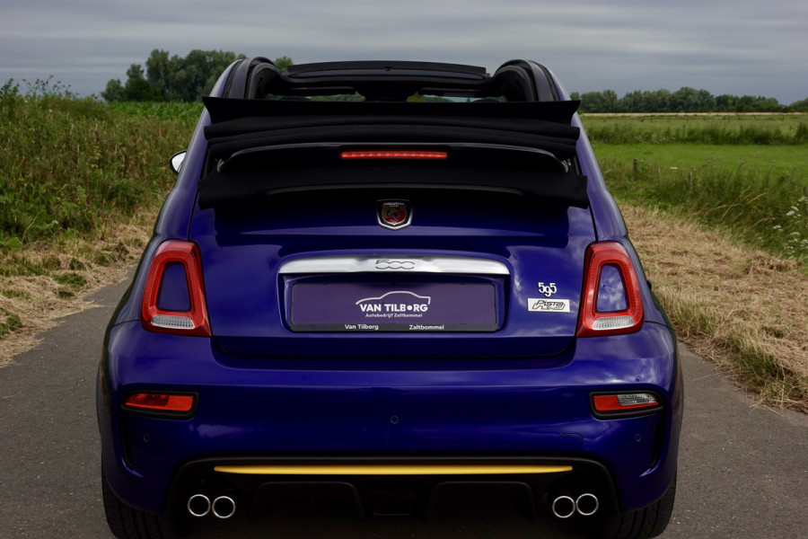 Abarth 595C Cabrio 1.4 T-Jet Pista SUMMER DEAL | Apple Carplay/Android Auto | Winscherm | 17'' LMV | Dealeronderhouden | | PDC A | Navi
