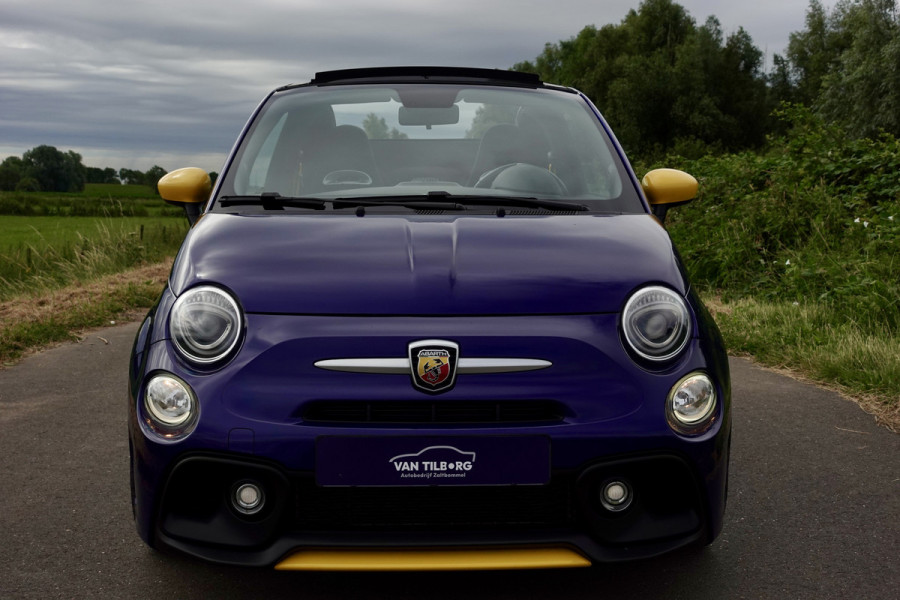 Abarth 595C Cabrio 1.4 T-Jet Pista SUMMER DEAL | Apple Carplay/Android Auto | Winscherm | 17'' LMV | Dealeronderhouden | | PDC A | Navi