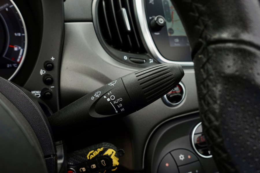 Abarth 595C Cabrio 1.4 T-Jet Pista SUMMER DEAL | Apple Carplay/Android Auto | Winscherm | 17'' LMV | Dealeronderhouden | | PDC A | Navi