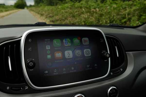 Abarth 595C Cabrio 1.4 T-Jet Pista SUMMER DEAL | Apple Carplay/Android Auto | Winscherm | 17'' LMV | Dealeronderhouden | | PDC A | Navi