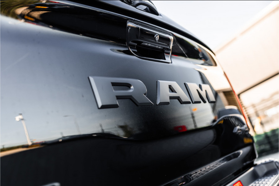 Dodge Ram 1500 5.7 V8 4x4 Crew Cab Limited - Panorama | H&K | Stoelkoeling | 360 Camera