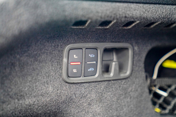 Audi Q8 60 TFSI e quattro Competition | Achterbank Verwarming | Stuurwiel Verwarming | Bang & Olufsen