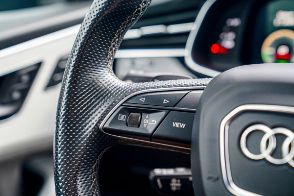 Audi Q8 60 TFSI e quattro Competition | Achterbank Verwarming | Stuurwiel Verwarming | Bang & Olufsen