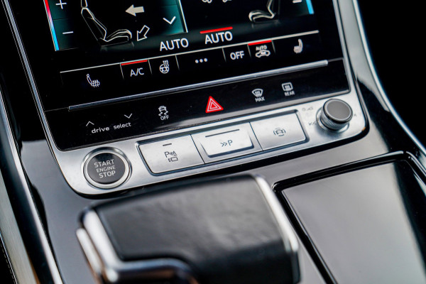 Audi Q8 60 TFSI e quattro Competition | Achterbank Verwarming | Stuurwiel Verwarming | Bang & Olufsen