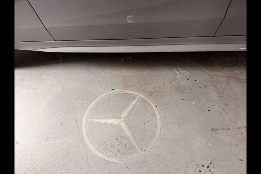 Mercedes-Benz C-Klasse Estate 300e AMG | Panoramaschuifdak | Night | Burmester | Rijassistentiepakket Plus Led-High Performance