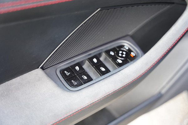 Porsche Panamera Sport Turismo 4.0 GTS / Panoramadak / Sportuitlaat