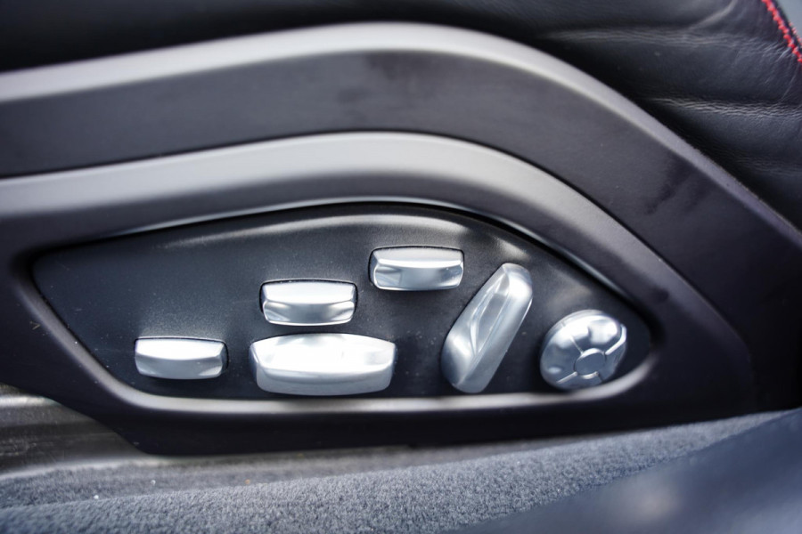 Porsche Panamera Sport Turismo 4.0 GTS / Panoramadak / Sportuitlaat