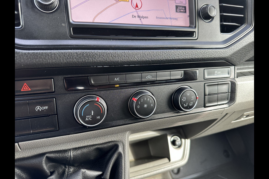Volkswagen Crafter 35 2.0 TDI / 1e EIG. / 41.919 KM / DUBBEL CABINE / PICK UP / 7 PERSOONS / 2.5 TONS TREKHAAK / AIRCO / CRUISE / DUBBELE CABINE