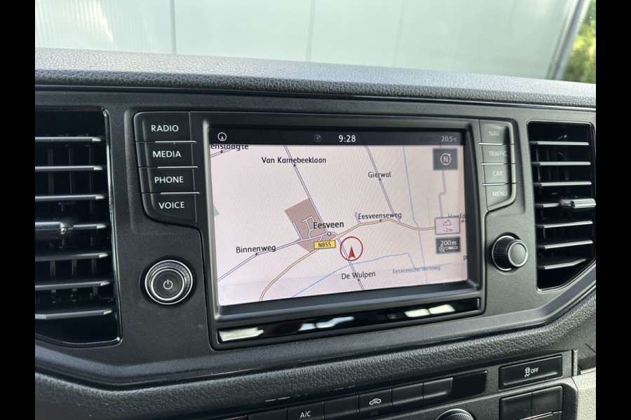 Volkswagen Crafter 35 2.0 TDI / 1e EIG. / 41.919 KM / DUBBEL CABINE / PICK UP / 7 PERSOONS / 2.5 TONS TREKHAAK / AIRCO / CRUISE / DUBBELE CABINE
