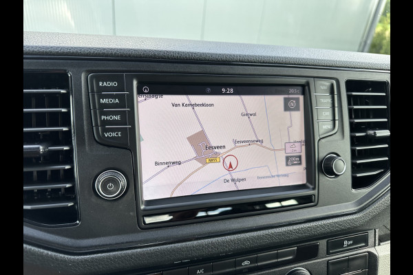 Volkswagen Crafter 35 2.0 TDI / 1e EIG. / 41.919 KM / DUBBEL CABINE / PICK UP / 7 PERSOONS / 2.5 TONS TREKHAAK / AIRCO / CRUISE / DUBBELE CABINE