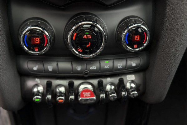 MINI 5-deurs 1.5 Cooper Dalston JCW pakket | Panodak | Kuipstoelen | Sfeerverlichting | Stoelverwarming