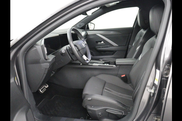 Opel Astra 1.2 Business Edition | SOH 90,8% | 360 Camera | Navigatie | Carplay | Climate control | Stoel & stuurverwarming | Adaptive Cruise control | Bluetooth