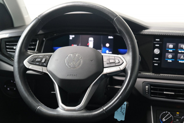 Volkswagen Polo 1.0 TSI Life Automaat - N.A.P. Airco, Cruise, Navi, PDC, Carplay, Virtual display.