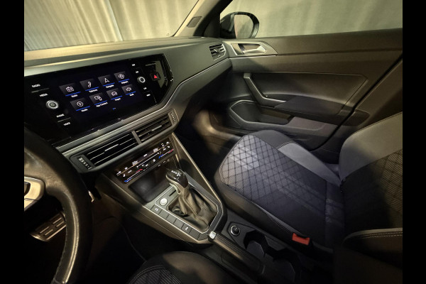 Volkswagen Taigo 1.5 TSI R-Line Business 18"/Trekhaak/IQ Light/Adaptieve cruise/Stoelverwarming/Camera/PDC v+a/Apple Carplay & Android Auto
