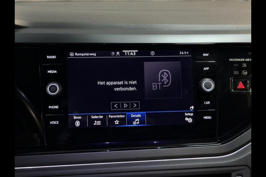 Volkswagen Taigo 1.5 TSI R-Line Business 18"/Trekhaak/IQ Light/Adaptieve cruise/Stoelverwarming/Camera/PDC v+a/Apple Carplay & Android Auto