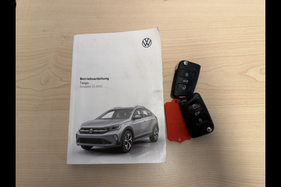 Volkswagen Taigo 1.5 TSI R-Line Business 18"/Trekhaak/IQ Light/Adaptieve cruise/Stoelverwarming/Camera/PDC v+a/Apple Carplay & Android Auto