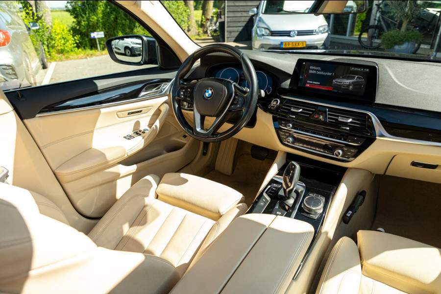 BMW 5 Serie Touring 520i High Executive I Comfort I Hud I Panoramadak I Keurige nette auto