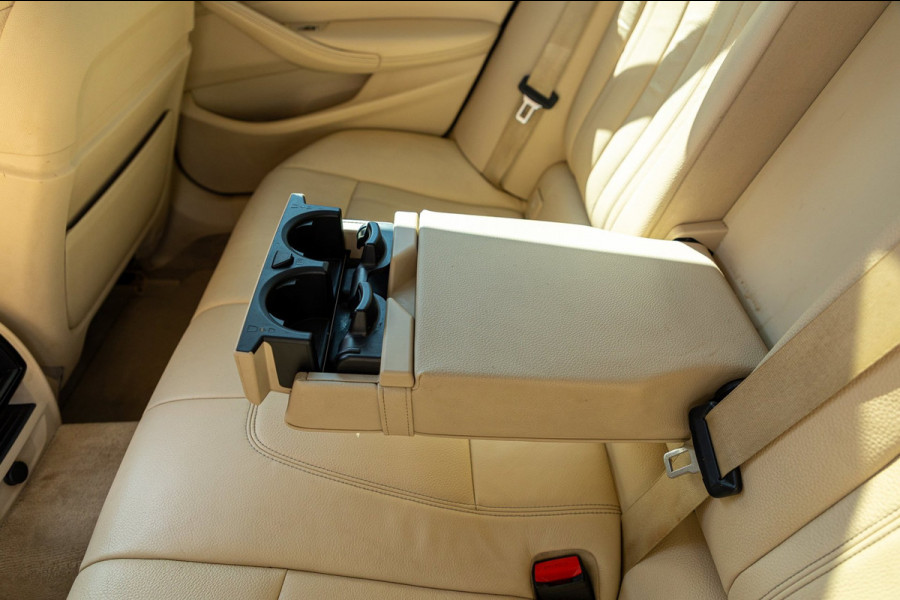 BMW 5 Serie Touring 520i High Executive I Comfort I Hud I Panoramadak I Keurige nette auto