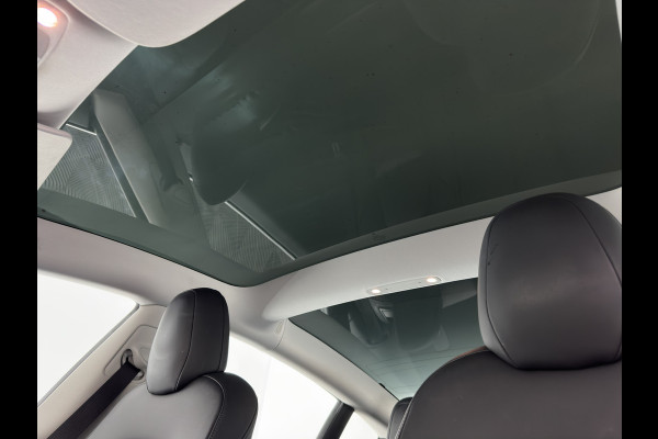 Tesla Model 3 Standard RWD Plus 60 kWh [3-Fase-11kW] {SoH-90%} (INCL-BTW) Aut. *PANO | AUTOPILOT | LEATHER | KEYLESS | FULL-LED | MEMORY-PACK | TOPVIEW | DAB | CARPLAY | DIGI-COCKPIT | LANE-ASSIST | HEATED- COMFORTSEATS | 19"ALU*