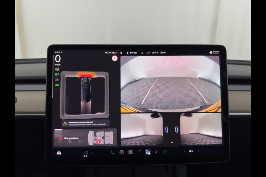 Tesla Model 3 Standard RWD Plus 60 kWh [3-Fase-11kW] {SoH-90%} (INCL-BTW) Aut. *PANO | AUTOPILOT | LEATHER | KEYLESS | FULL-LED | MEMORY-PACK | TOPVIEW | DAB | CARPLAY | DIGI-COCKPIT | LANE-ASSIST | HEATED- COMFORTSEATS | 19"ALU*