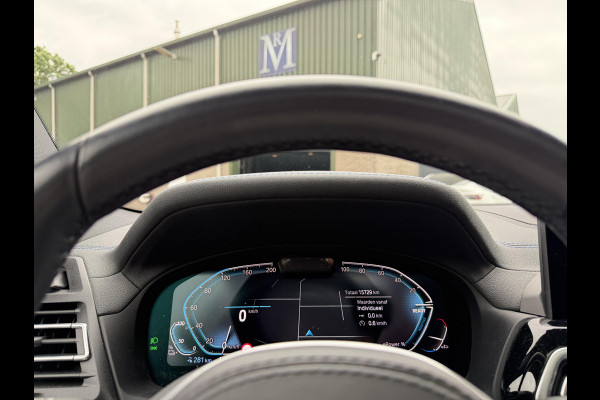 BMW iX3 M SPORT High Executive 80 kWh VAN €49.900 VOOR €45.899 | UW WK-VOORDEEL €4.001 | SOH 98% | 15000 KM UNIEKE KM STAND | FULL OPTIONS  | PANODAK | ADD. CRUISE | HEADUP | 360 CAMERA | STOEL + STUURVERWARMING | HARMAN /KARDON | RIJKLAARPRIJS MET 12 MND BOVAG GARANTIE |