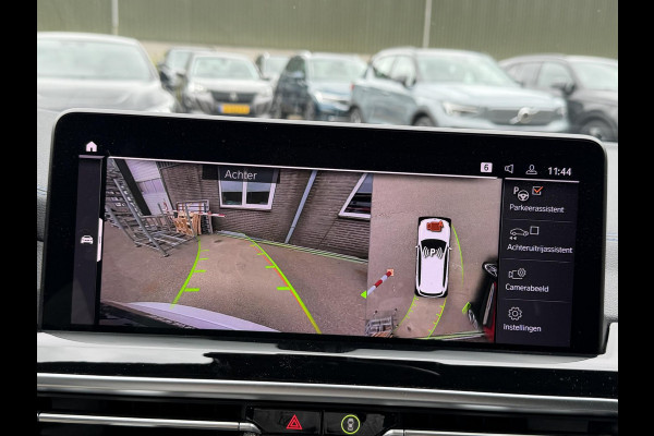 BMW iX3 M SPORT High Executive 80 kWh VAN €49.900 VOOR €45.899 | UW WK-VOORDEEL €4.001 | SOH 98% | 15000 KM UNIEKE KM STAND | FULL OPTIONS  | PANODAK | ADD. CRUISE | HEADUP | 360 CAMERA | STOEL + STUURVERWARMING | HARMAN /KARDON | RIJKLAARPRIJS MET 12 MND BOVAG GARANTIE |