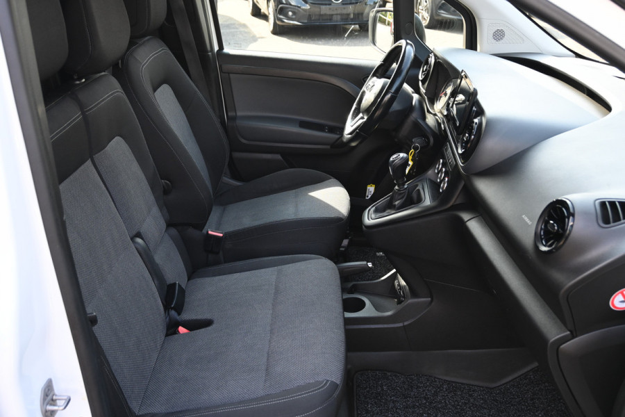 Mercedes-Benz Citan 110 CDI L1 Pro 3 Zitplaatsen, Camera, Trekhaak