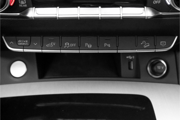 Audi Q5 Sportback 55 TFSI e S-Line Luchtvering ACC B&O Black Pack Trekhaak