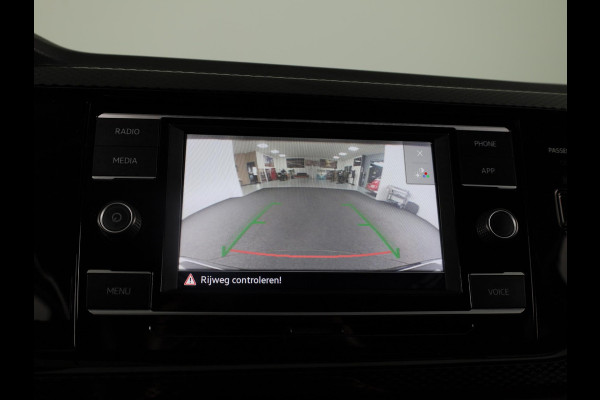 Volkswagen Polo 1.0 TSI Life 95 PK | Navigatie via app | Camera | Extra getint glas