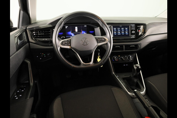 Volkswagen Polo 1.0 TSI Life 95 PK | Navigatie via app | Camera | Extra getint glas