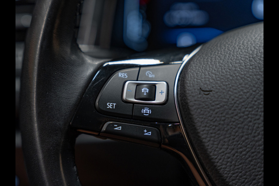 Volkswagen T-Roc 1.5 TSI 150PK DSG Sport, Voll Led, Virtual Cockpit, Apple Carplay, Cam, ACC, Clima, Private Glas, Voll Onderhoud