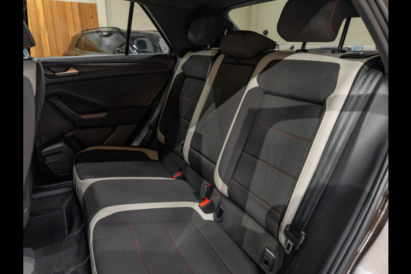 Volkswagen T-Roc 1.5 TSI 150PK DSG Sport, Voll Led, Virtual Cockpit, Apple Carplay, Cam, ACC, Clima, Private Glas, Voll Onderhoud