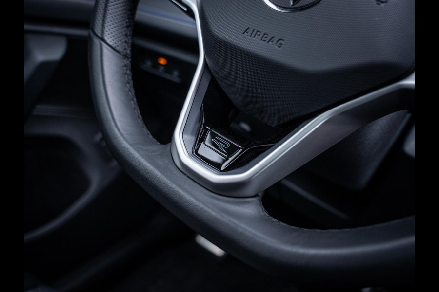 Volkswagen Tiguan 1.5 eHybrid R-Line Edition - Dolphin Grey l Pano l Massage l Sfeerverl.