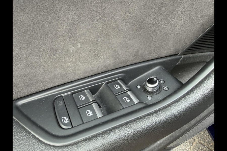 Audi S4 Avant 3.0 TFSI S4 quattro Pro Line Plus | Camera | Bang & Olufsen | Carbon | Elektrische Trekhaak | Elektrische Achterklep |