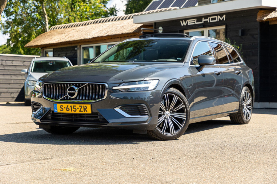 Volvo V60 2.0 T8 Twin Engine AWD I Inscription I Bowers & Wilkens I Panoramadak I Trekhaak I Pilot assist