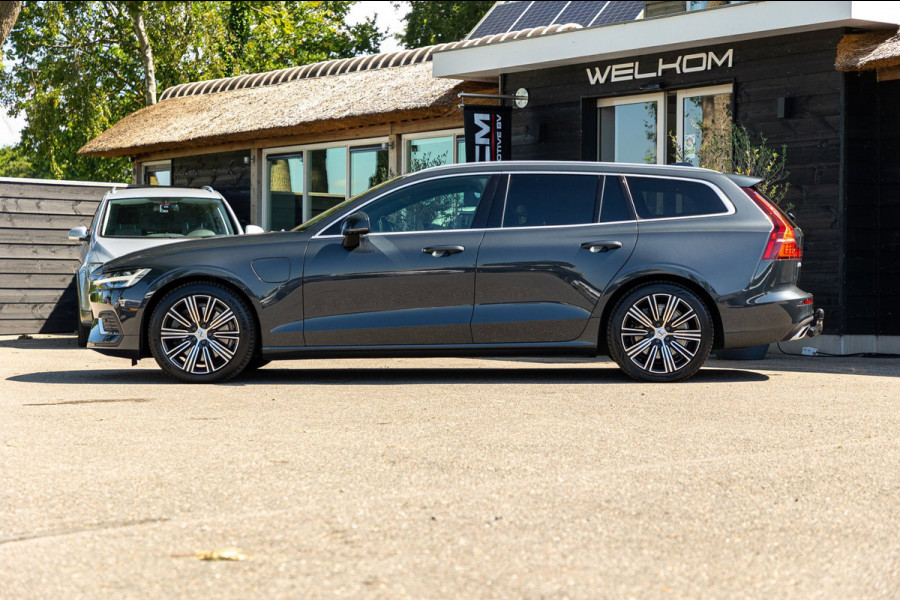 Volvo V60 2.0 T8 Twin Engine AWD I Inscription I Bowers & Wilkens I Panoramadak I Trekhaak I Pilot assist