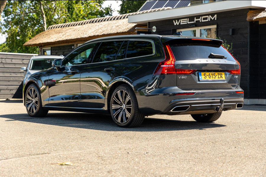 Volvo V60 2.0 T8 Twin Engine AWD I Inscription I Bowers & Wilkens I Panoramadak I Trekhaak I Pilot assist