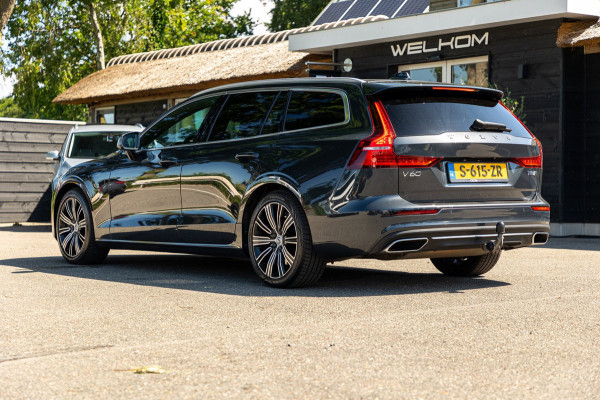 Volvo V60 2.0 T8 Twin Engine AWD I Inscription I Bowers & Wilkens I Panoramadak I Trekhaak I Pilot assist