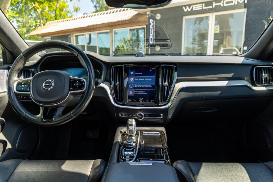 Volvo V60 2.0 T8 Twin Engine AWD I Inscription I Bowers & Wilkens I Panoramadak I Trekhaak I Pilot assist