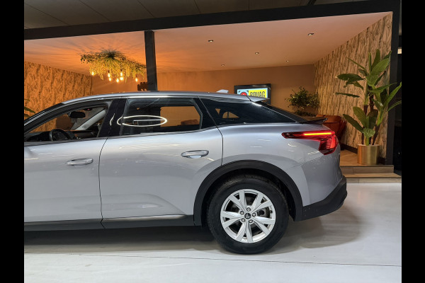 Citroën C5 X 1.2 Feel |Trekhaak|Dealer Onderhouden|Allseason|CarPlay|2023|LED|Navi|Airco|PDC|Rijklaar