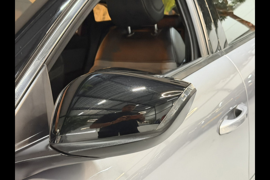 Citroën C5 X 1.2 Feel |Trekhaak|Dealer Onderhouden|Allseason|CarPlay|2023|LED|Navi|Airco|PDC|Rijklaar