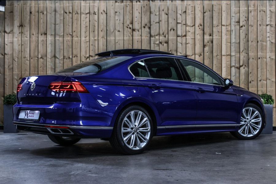 Volkswagen Passat 1.5 TSI R-Line *Pano*Dynaudio*360 Camera*Keyless*Leder*