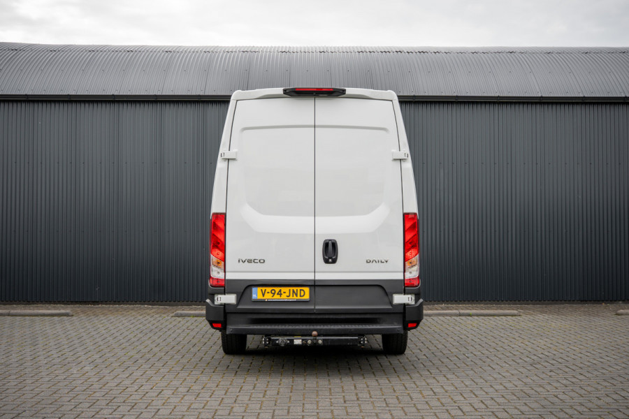 Iveco Daily 35S18 | 3.0L 180PK | Automaat | NW MODEL | 3.5T Trekgewicht | Camera | Carplay | Climate